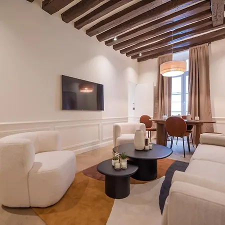De Luxe D'une Pres Du Louvre Ii Apartmán *